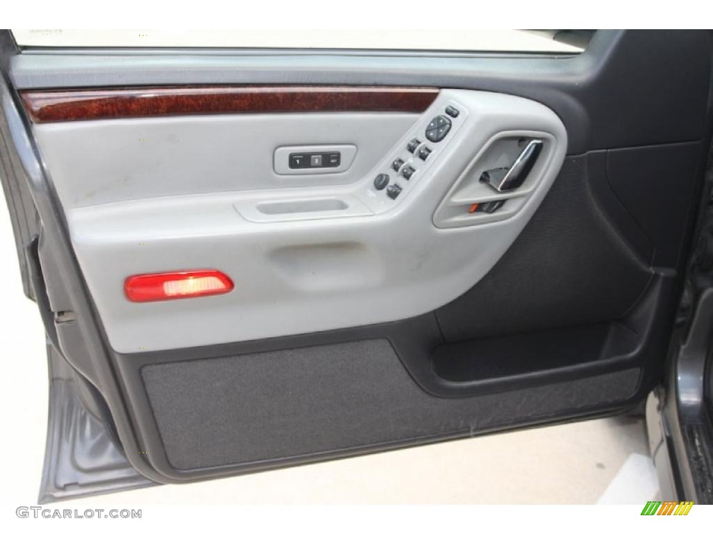 2003 Grand Cherokee Overland 4x4 - Graphite Metallic / Dark Slate Gray/Light Slate Gray photo #16