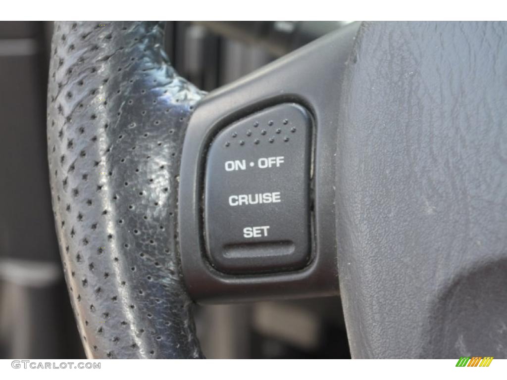 2003 Grand Cherokee Overland 4x4 - Graphite Metallic / Dark Slate Gray/Light Slate Gray photo #24
