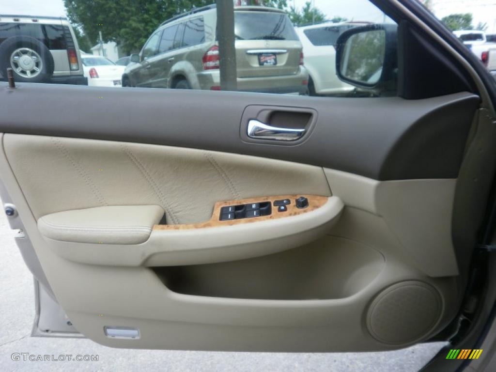 2003 Accord EX V6 Sedan - Desert Mist Metallic / Ivory photo #8