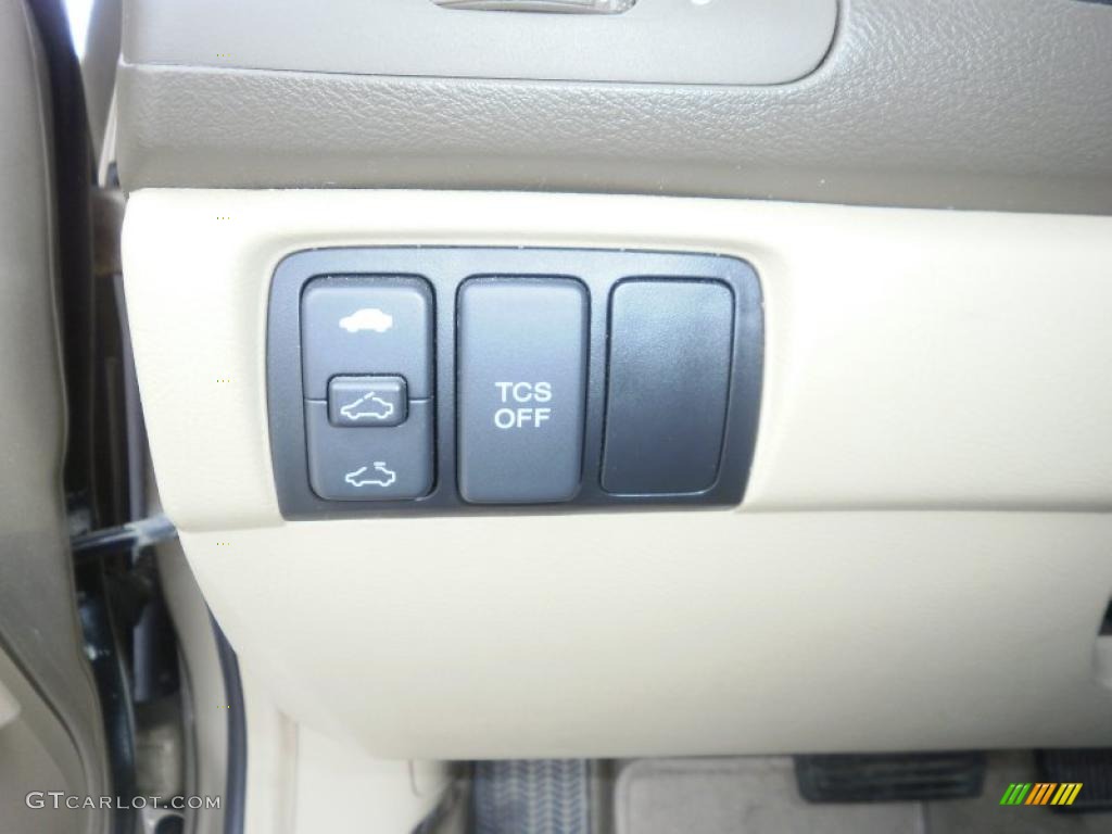 2003 Accord EX V6 Sedan - Desert Mist Metallic / Ivory photo #9