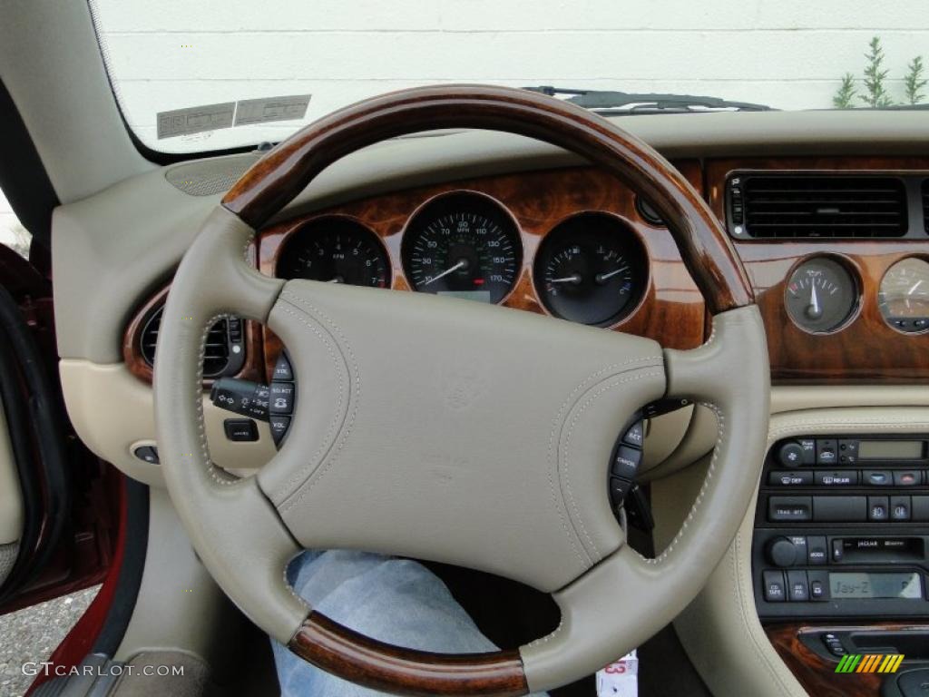 2000 XK XK8 Convertible - Carnival Red / Cashmere photo #22