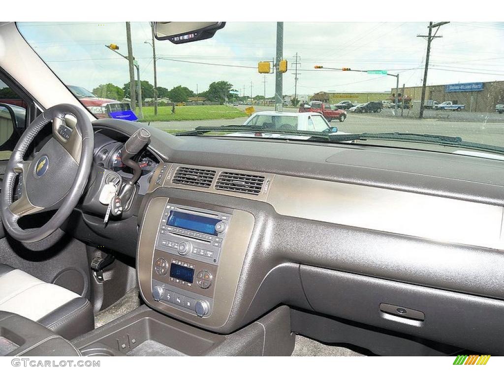 2007 Tahoe LTZ 4x4 - Summit White / Ebony photo #23