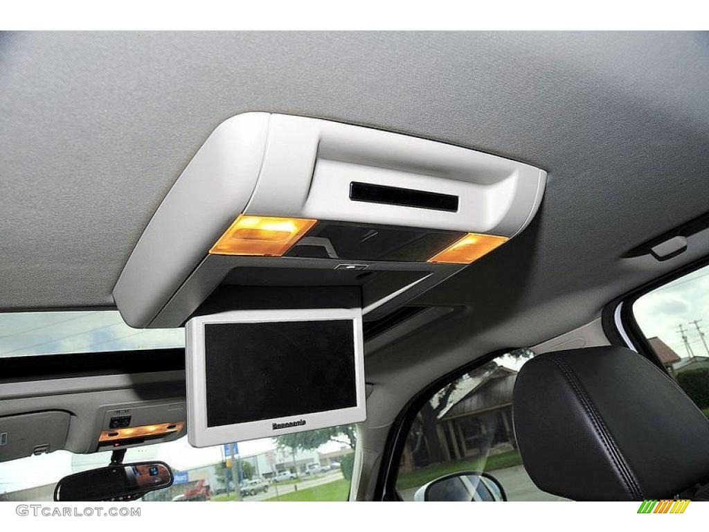 2007 Tahoe LTZ 4x4 - Summit White / Ebony photo #26