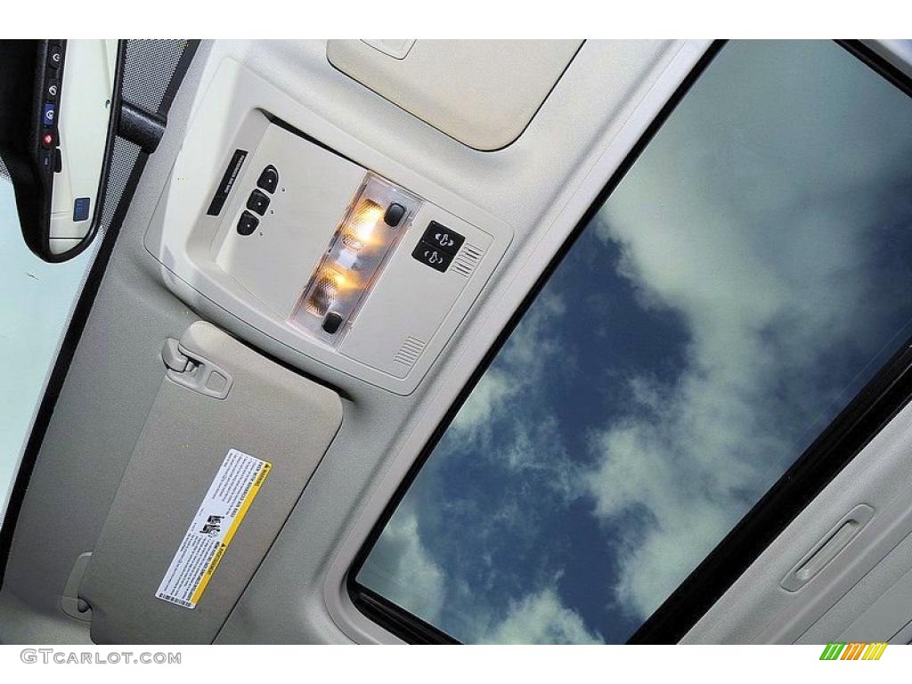 2007 Tahoe LTZ 4x4 - Summit White / Ebony photo #30