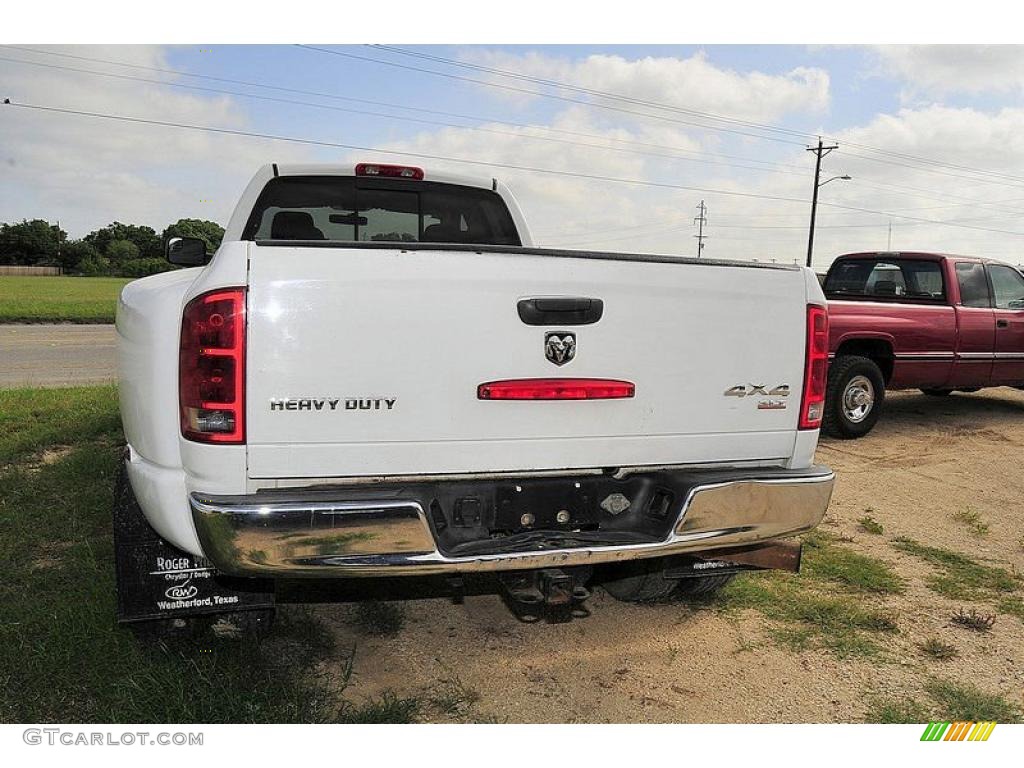 2005 Ram 3500 SLT Quad Cab 4x4 Dually - Bright White / Taupe photo #5
