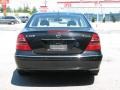 Black - E 320 4Matic Sedan Photo No. 4