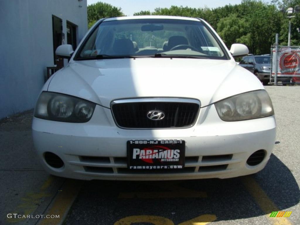 2002 Elantra GLS Sedan - Nordic White / Gray photo #2