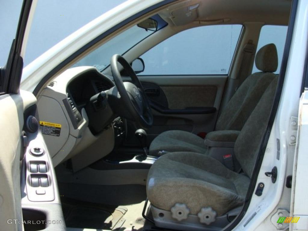 2002 Elantra GLS Sedan - Nordic White / Gray photo #9