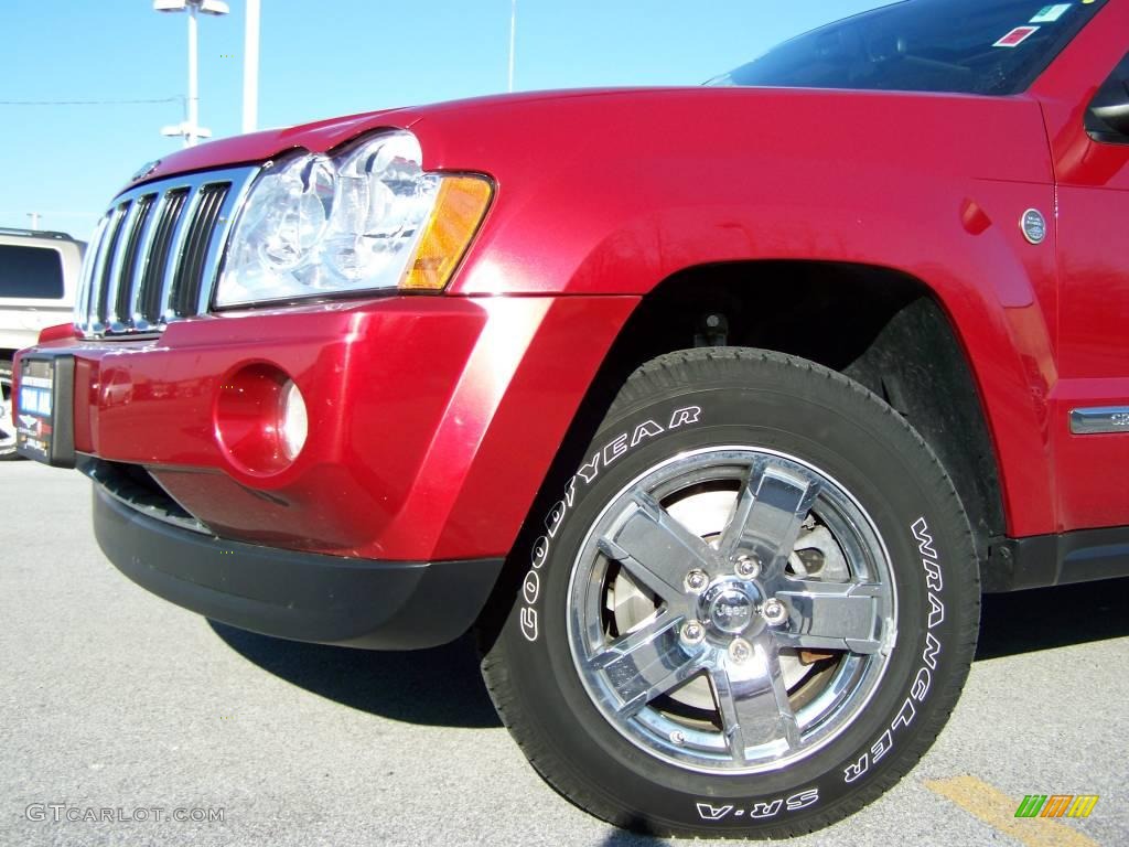 2006 Grand Cherokee Limited 4x4 - Inferno Red Crystal Pearl / Medium Slate Gray photo #2