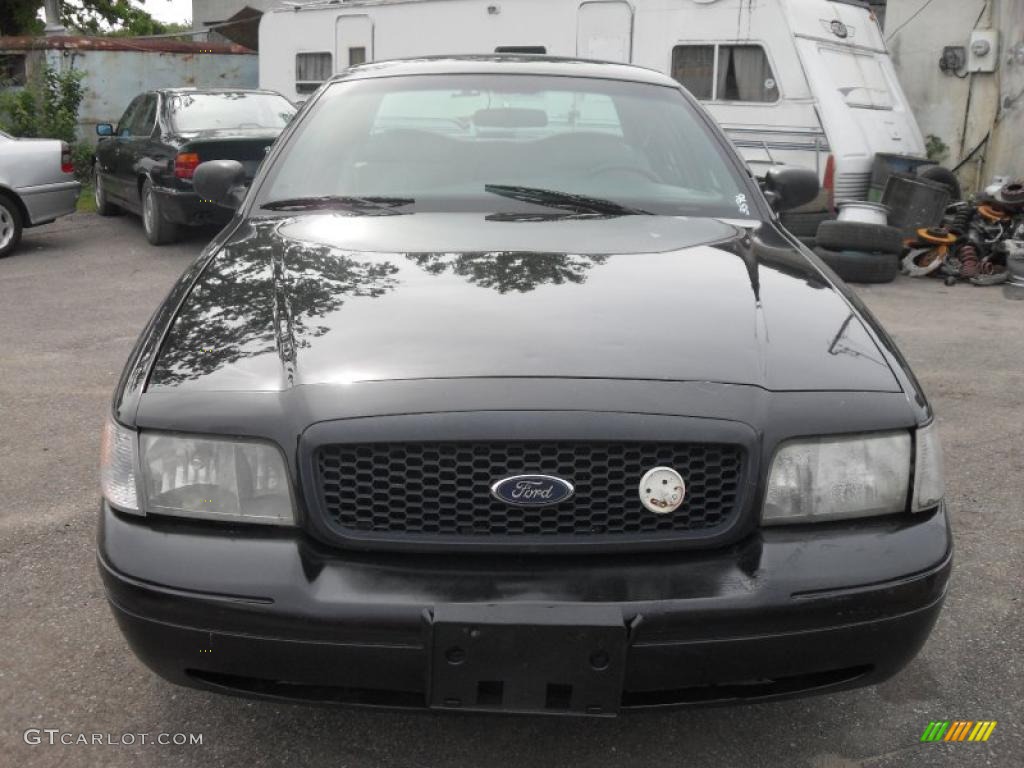 2001 Crown Victoria Police Interceptor - Black / Dark Denim Blue photo #1