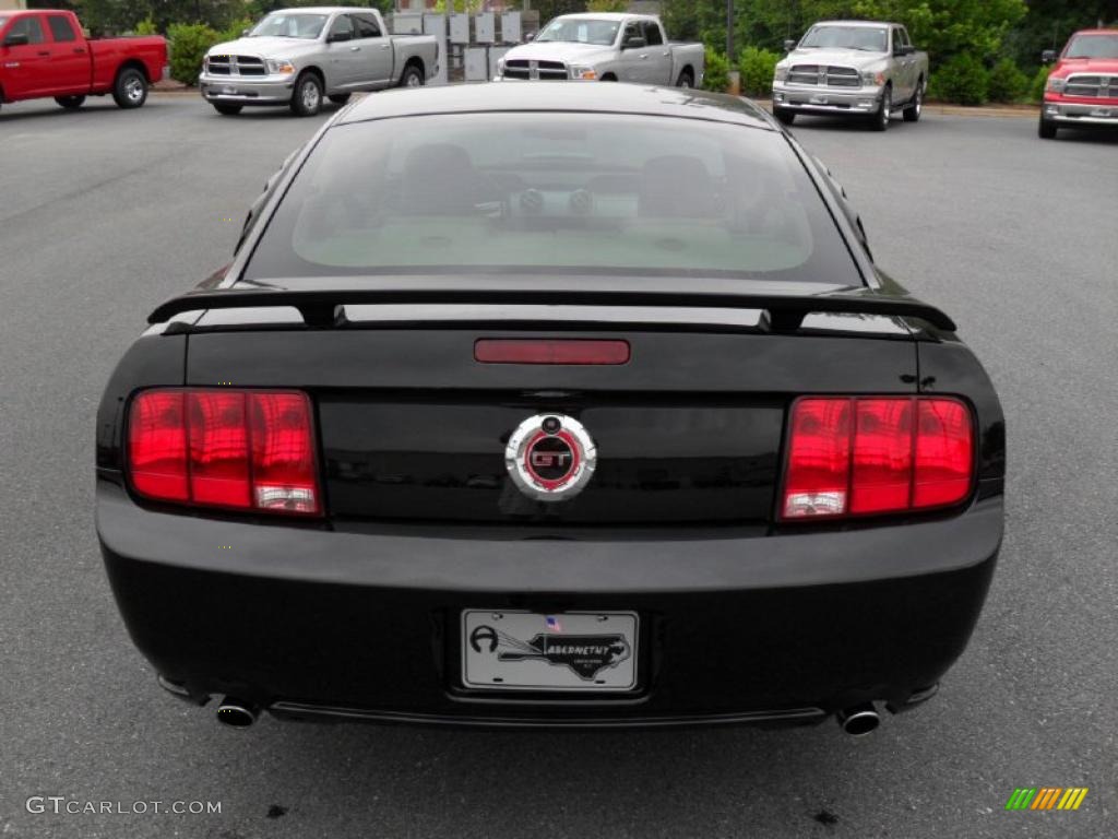 2008 Mustang GT Premium Coupe - Black / Medium Parchment photo #3
