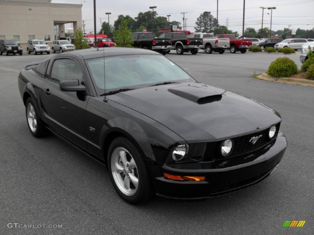 2008 Mustang GT Premium Coupe - Black / Medium Parchment photo #5