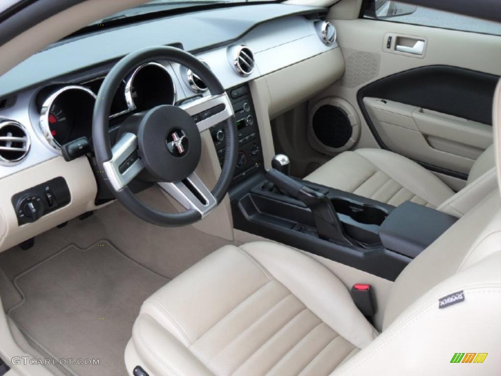 2008 Mustang GT Premium Coupe - Black / Medium Parchment photo #23