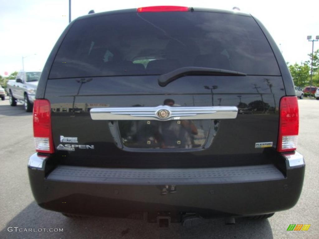 2007 Aspen Limited 4WD - Brilliant Black Crystal Pearl / Dark Khaki/Light Graystone photo #4
