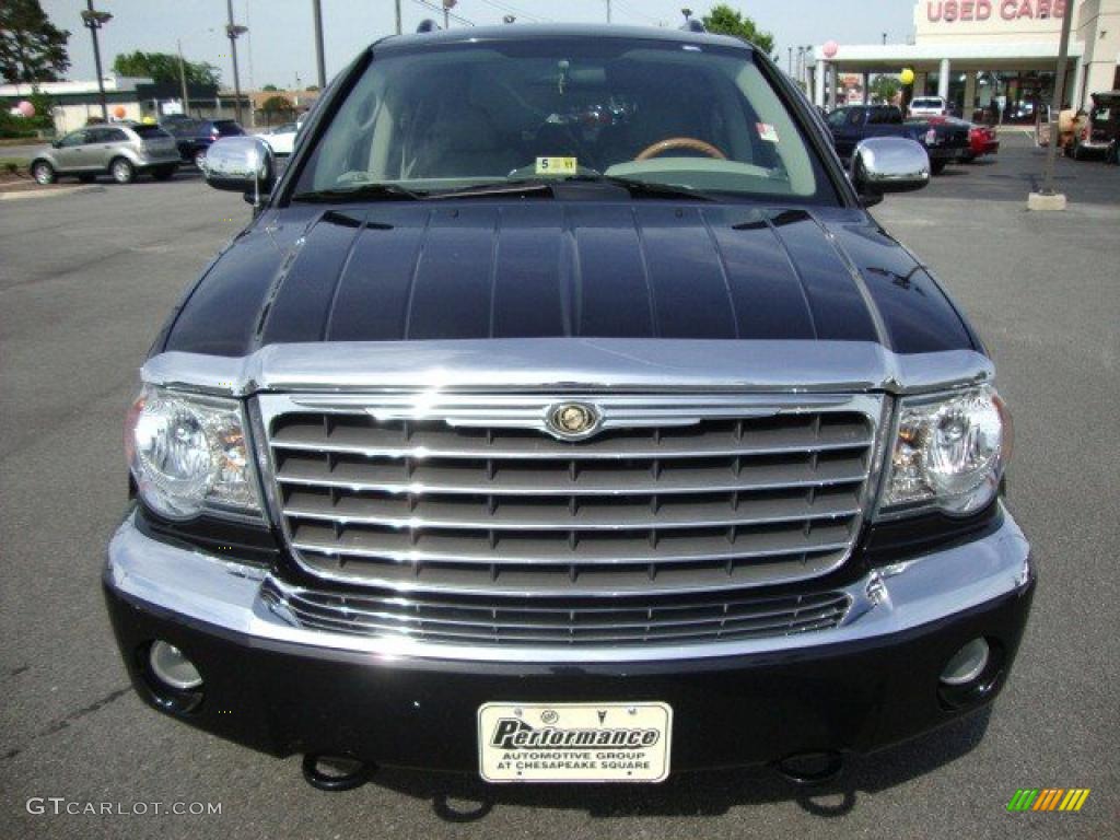 2007 Aspen Limited 4WD - Brilliant Black Crystal Pearl / Dark Khaki/Light Graystone photo #8