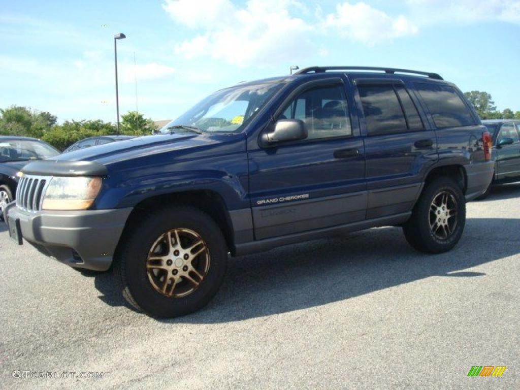 2002 Grand Cherokee Laredo 4x4 - Patriot Blue Pearlcoat / Dark Slate Gray photo #2