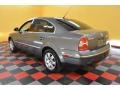 United Grey Metallic - Passat GLS 1.8T Sedan Photo No. 4