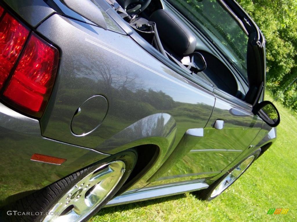2003 Mustang GT Convertible - Dark Shadow Grey Metallic / Dark Charcoal photo #17