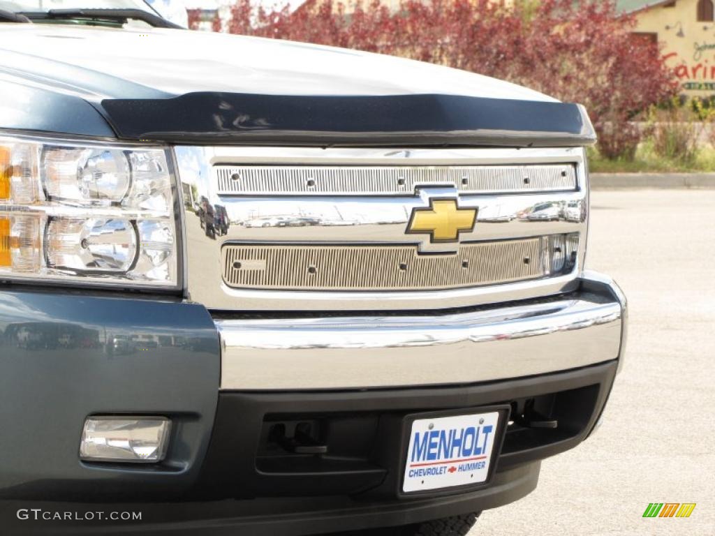 2008 Silverado 1500 LT Crew Cab 4x4 - Blue Granite Metallic / Ebony photo #9