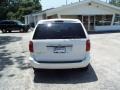 2006 Stone White Chrysler Town & Country   photo #6