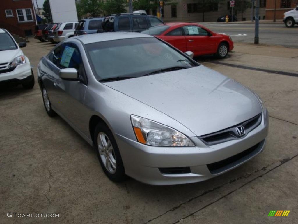 2007 Accord LX Coupe - Alabaster Silver Metallic / Gray photo #6