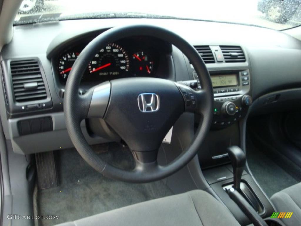 2007 Accord LX Coupe - Alabaster Silver Metallic / Gray photo #13