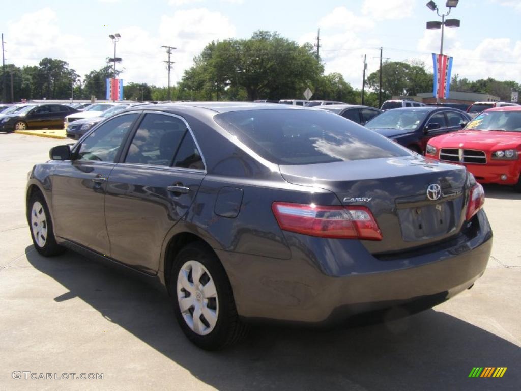 2008 Camry LE - Magnetic Gray Metallic / Bisque photo #3