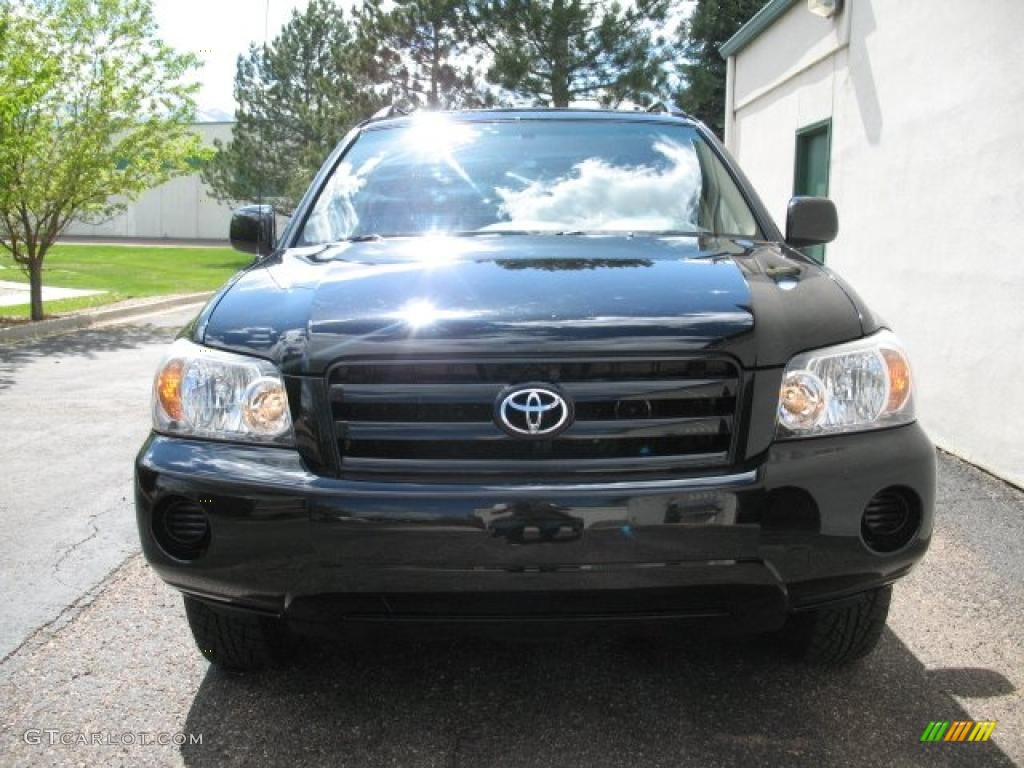 2004 Highlander V6 4WD - Black / Ivory photo #1