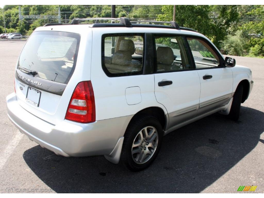 2005 Forester 2.5 XS L.L.Bean Edition - Aspen White / Beige photo #5