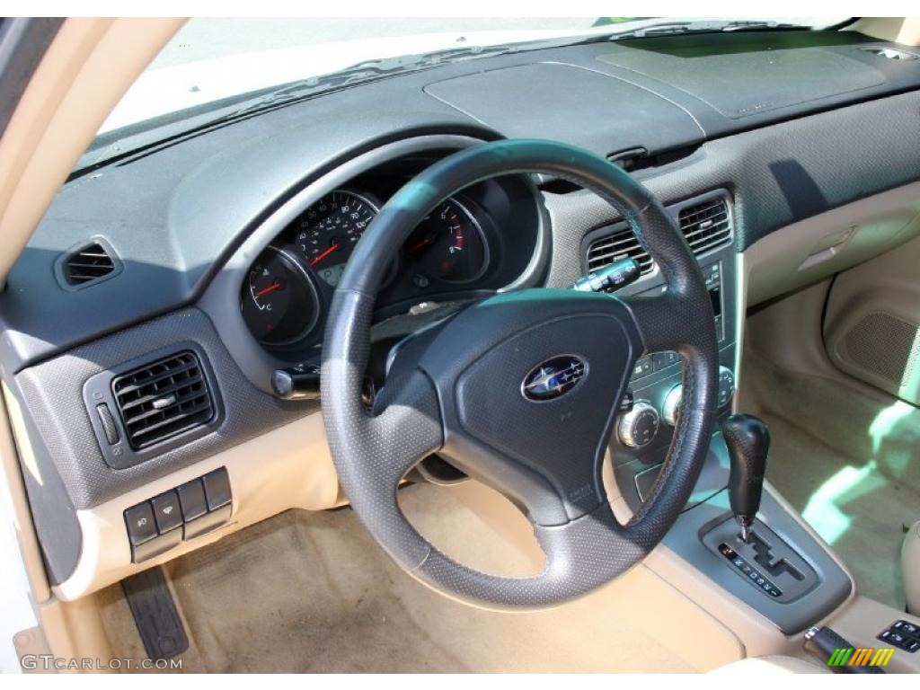 2005 Forester 2.5 XS L.L.Bean Edition - Aspen White / Beige photo #11