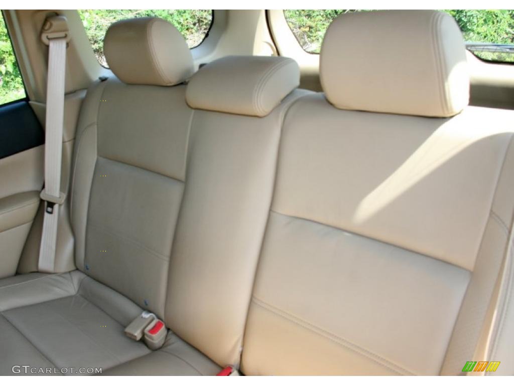 2005 Forester 2.5 XS L.L.Bean Edition - Aspen White / Beige photo #12