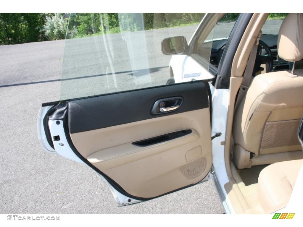 2005 Forester 2.5 XS L.L.Bean Edition - Aspen White / Beige photo #14