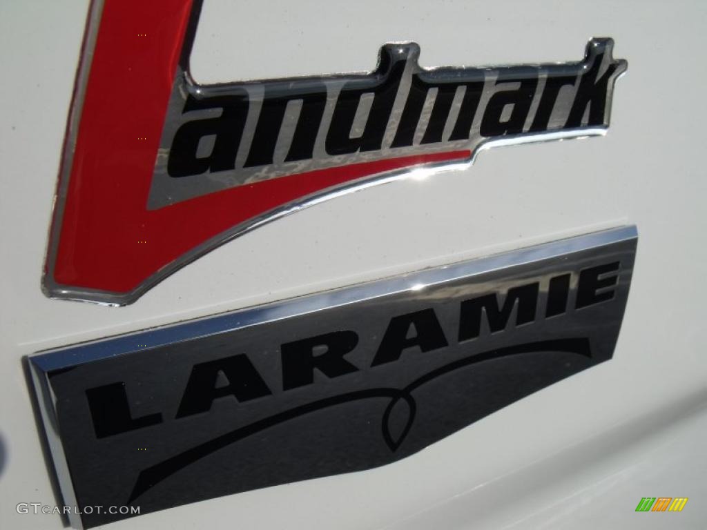 2010 Ram 1500 Laramie Crew Cab 4x4 - Stone White / Dark Slate Gray photo #9