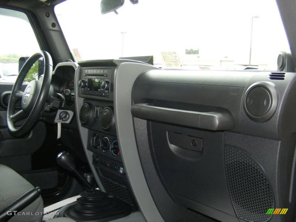 2009 Wrangler X 4x4 - Black / Dark Slate Gray/Medium Slate Gray photo #15