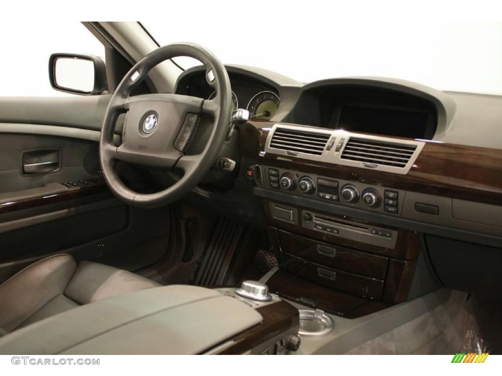 2007 7 Series 750Li Sedan - Sterling Grey Metallic / Flannel Grey photo #28