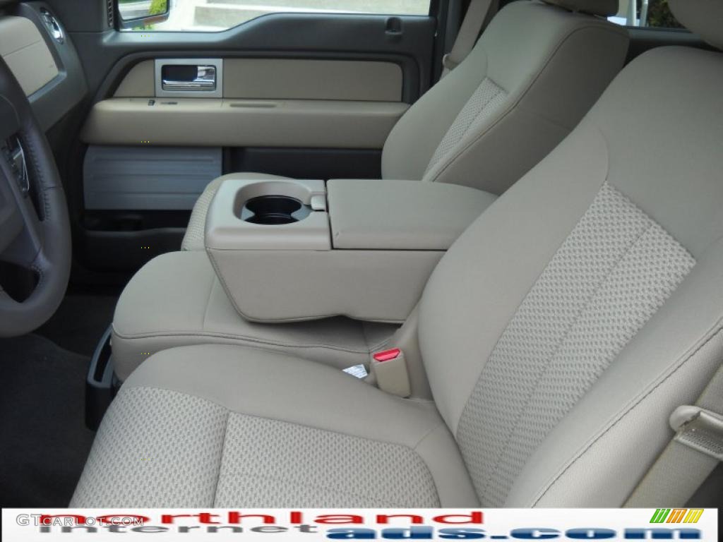 2010 F150 XLT SuperCrew 4x4 - Pueblo Gold Metallic / Medium Stone photo #11