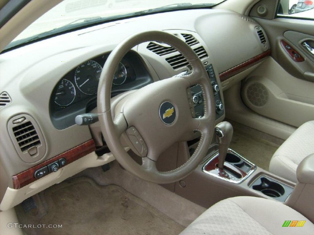2006 Malibu LT V6 Sedan - Sandstone Metallic / Cashmere Beige photo #11