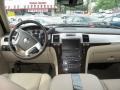 Infrared - Escalade AWD Photo No. 15