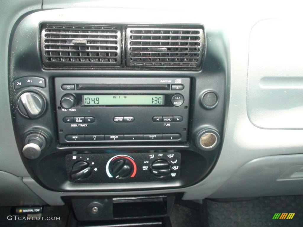 2008 Ranger Sport SuperCab 4x4 - Grabber Orange / Medium Dark Flint photo #22