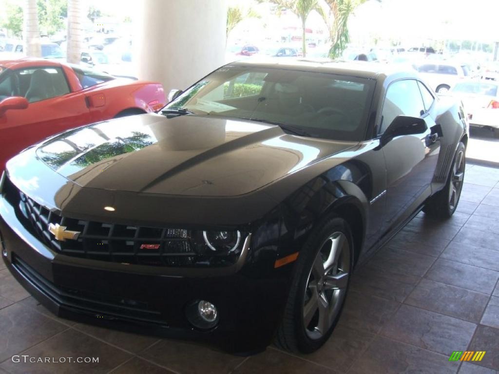 Black Chevrolet Camaro