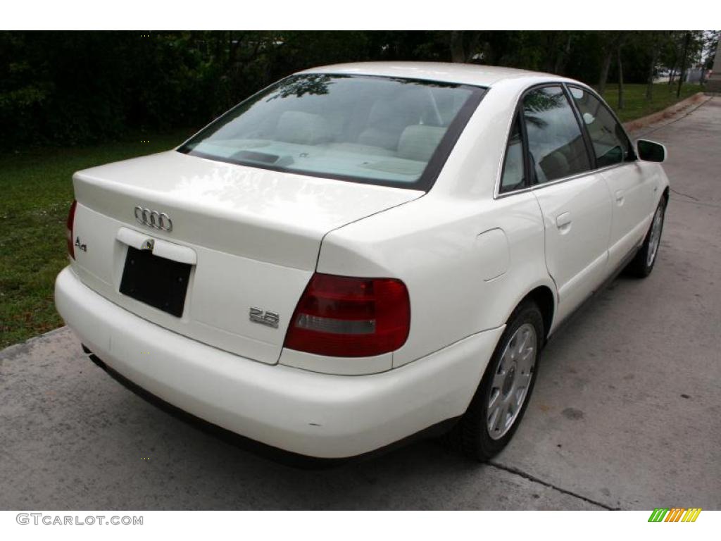 2001 A4 2.8 quattro Sedan - Casablanca White / Ecru/Onyx photo #17