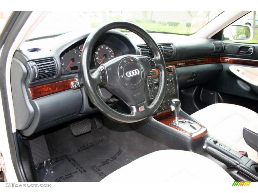 2001 A4 2.8 quattro Sedan - Casablanca White / Ecru/Onyx photo #45