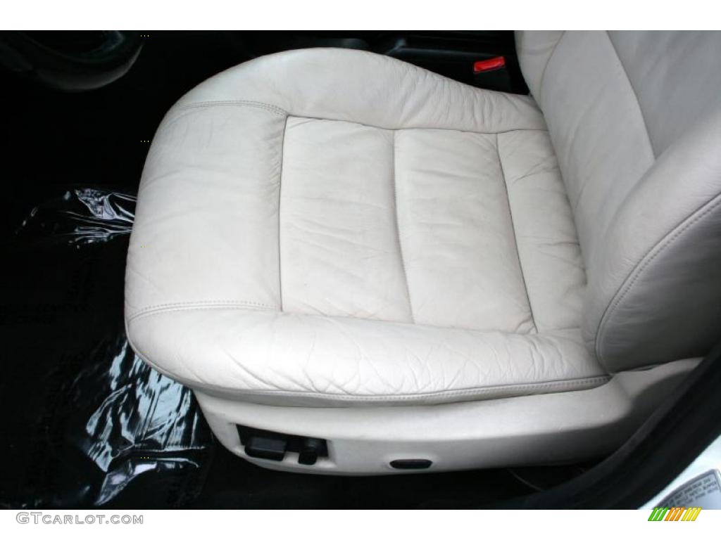 2001 A4 2.8 quattro Sedan - Casablanca White / Ecru/Onyx photo #51