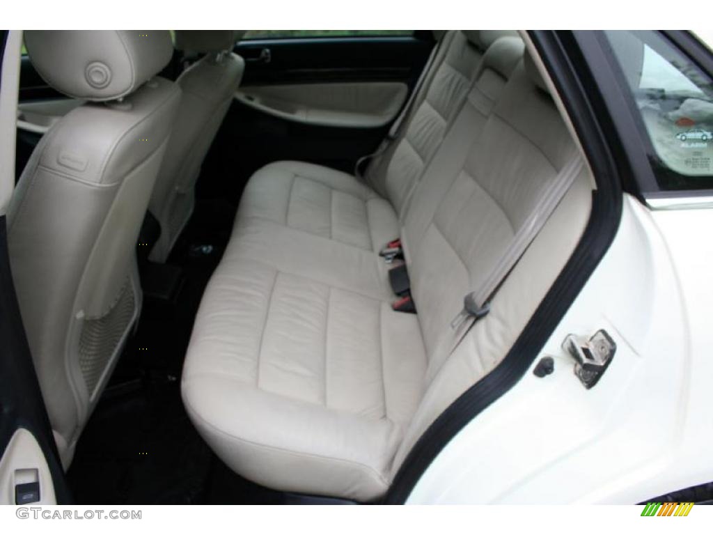 2001 A4 2.8 quattro Sedan - Casablanca White / Ecru/Onyx photo #59