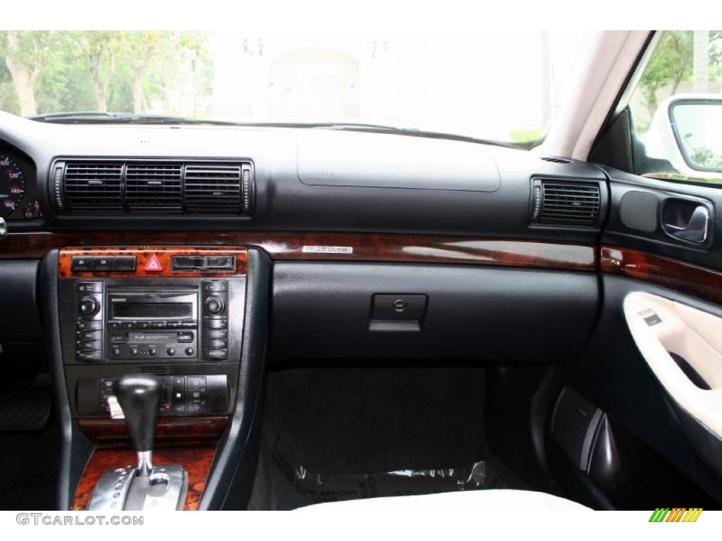 2001 A4 2.8 quattro Sedan - Casablanca White / Ecru/Onyx photo #68