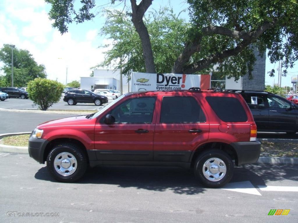 2007 Escape XLS - Red / Medium/Dark Flint photo #3