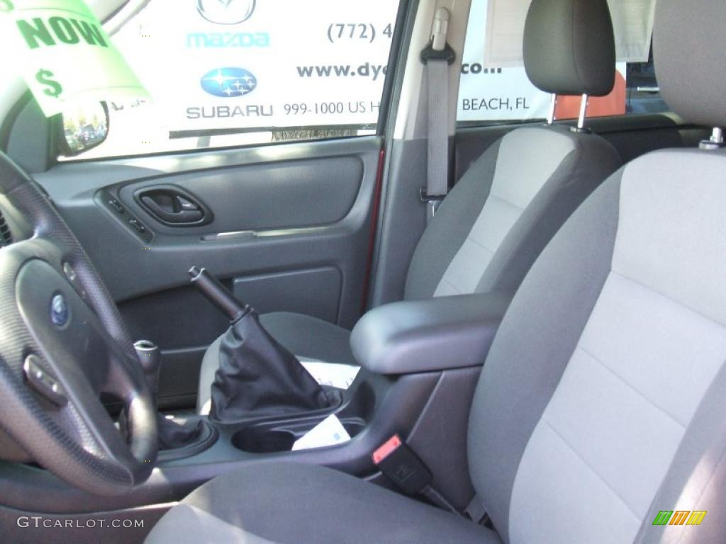 2007 Escape XLS - Red / Medium/Dark Flint photo #15