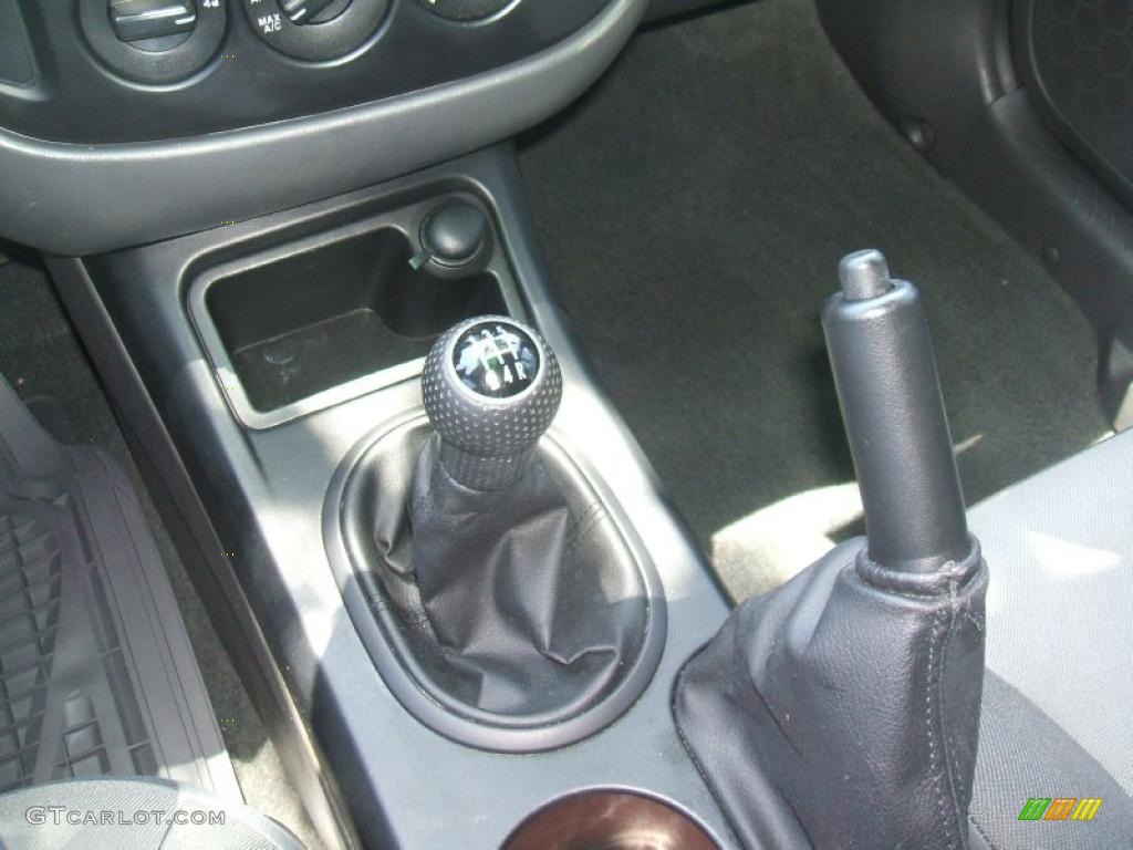 2007 Escape XLS - Red / Medium/Dark Flint photo #17