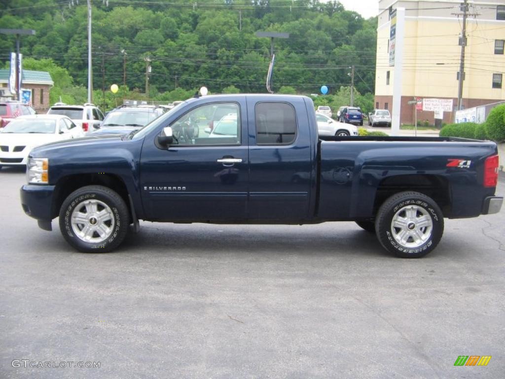 2009 Silverado 1500 LT Extended Cab 4x4 - Blue Granite Metallic / Ebony photo #3