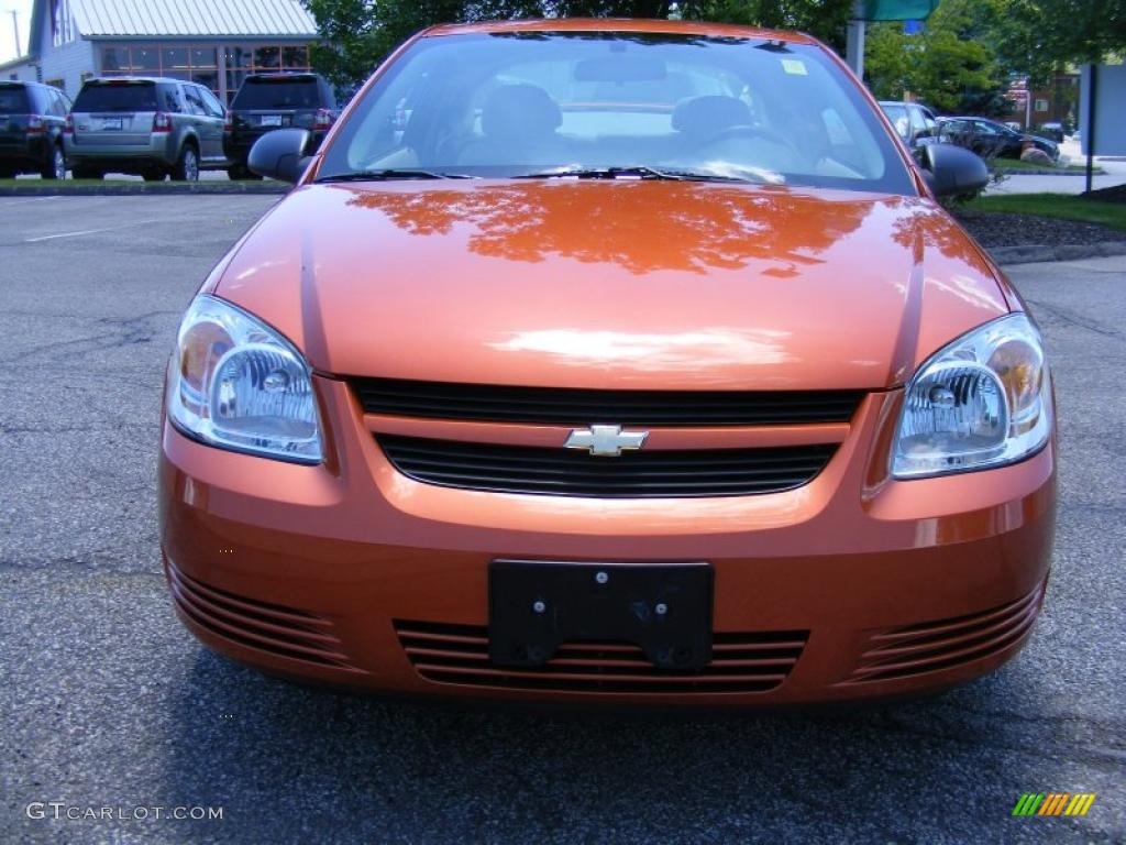 2007 Cobalt LS Coupe - Sunburst Orange Metallic / Gray photo #8